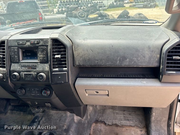 image for item EU0849 2018 Ford F150 Ext. Cab pickup truck