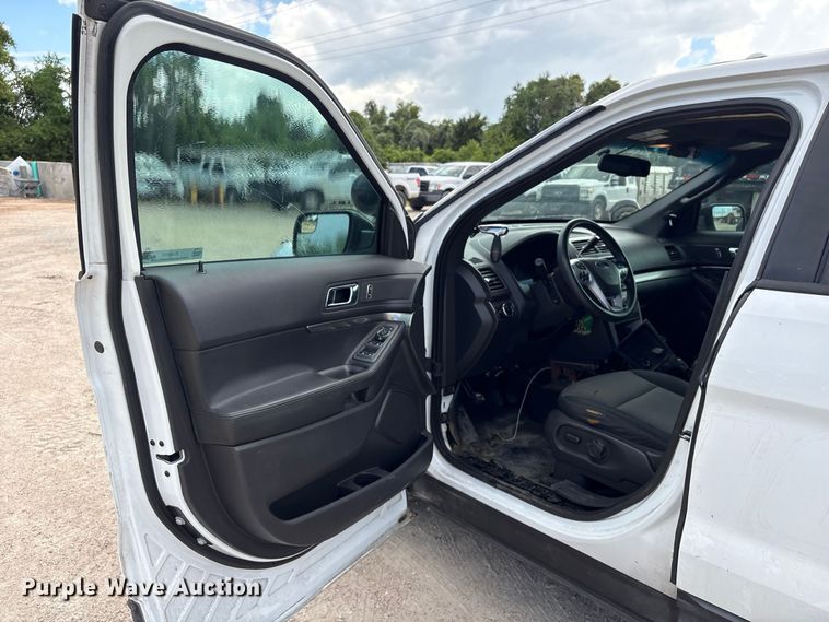 image for item EU0850 2013 Ford Explorer Police Interceptor SUV