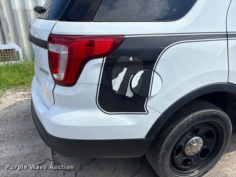 image for item EU0852 2017 Ford Explorer Police Interceptor SUV