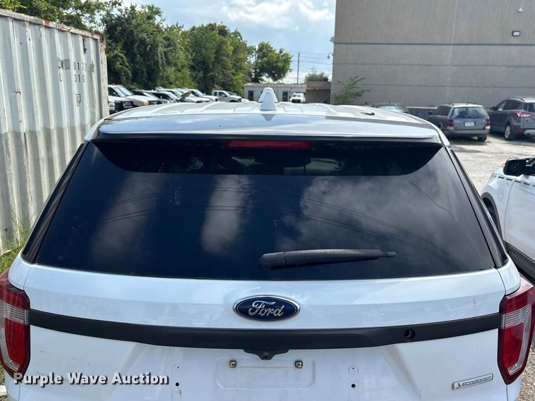 image for item EU0852 2017 Ford Explorer Police Interceptor SUV