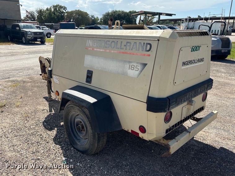 image for item EU0854 1998 Ingersoll Rand P185WJD air compressor