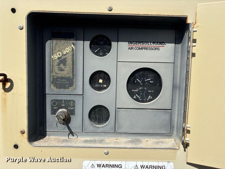 image for item EU0854 1998 Ingersoll Rand P185WJD air compressor