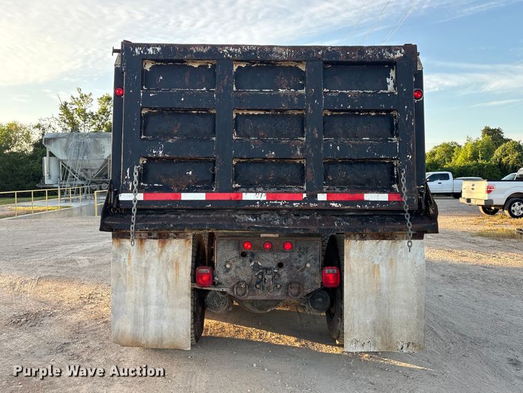 image for item EU0856 2003 Sterling L8500 dump truck