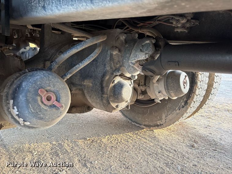 image for item EU0856 2003 Sterling L8500 dump truck