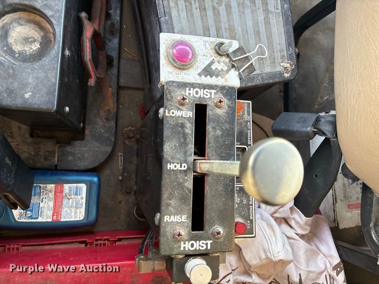 image for item EU0856 2003 Sterling L8500 dump truck