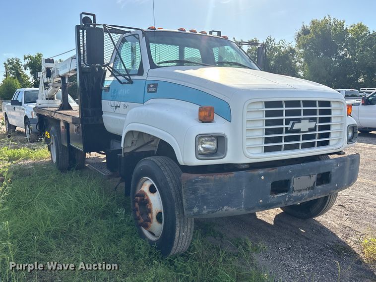 image for item EU0857 1999 Chevrolet C7 flatbed truck