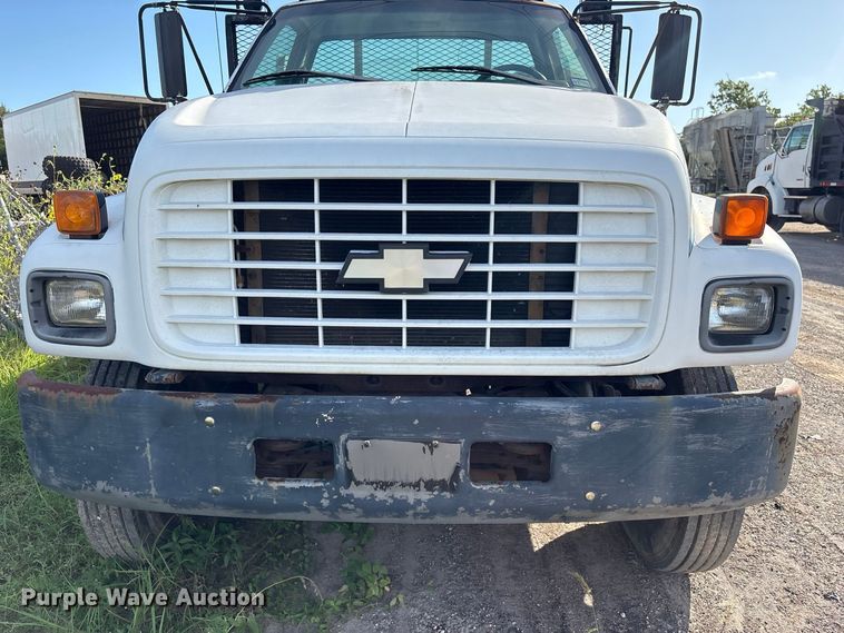 image for item EU0857 1999 Chevrolet C7 flatbed truck