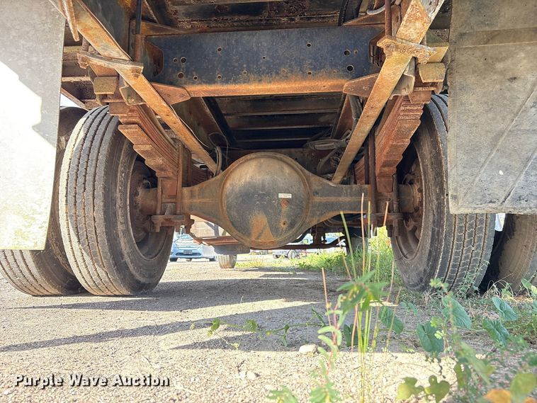 image for item EU0857 1999 Chevrolet C7 flatbed truck
