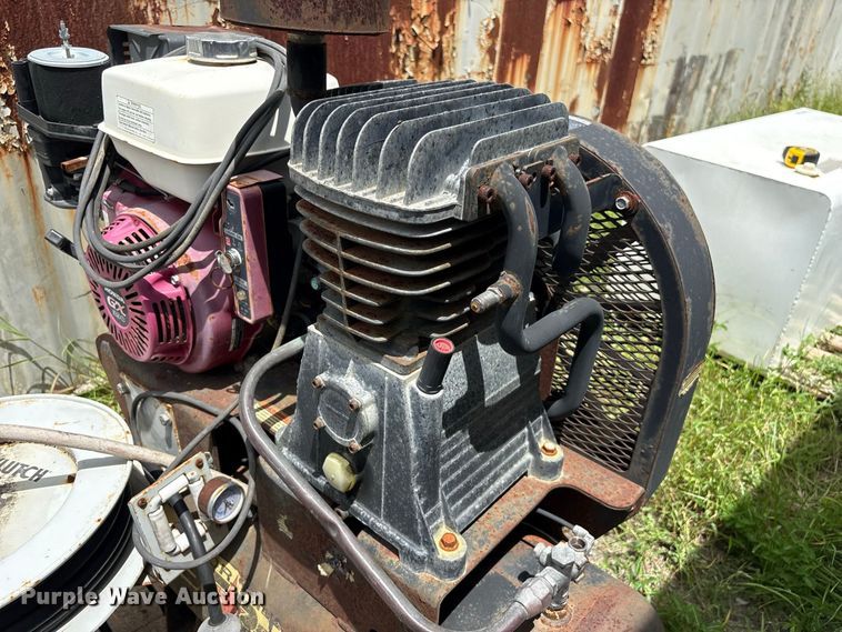 image for item EU0864 North Star air compressor