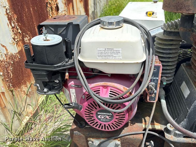 image for item EU0864 North Star air compressor
