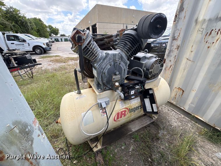 image for item EU0865 Ingersoll Rand 7700 air compressor