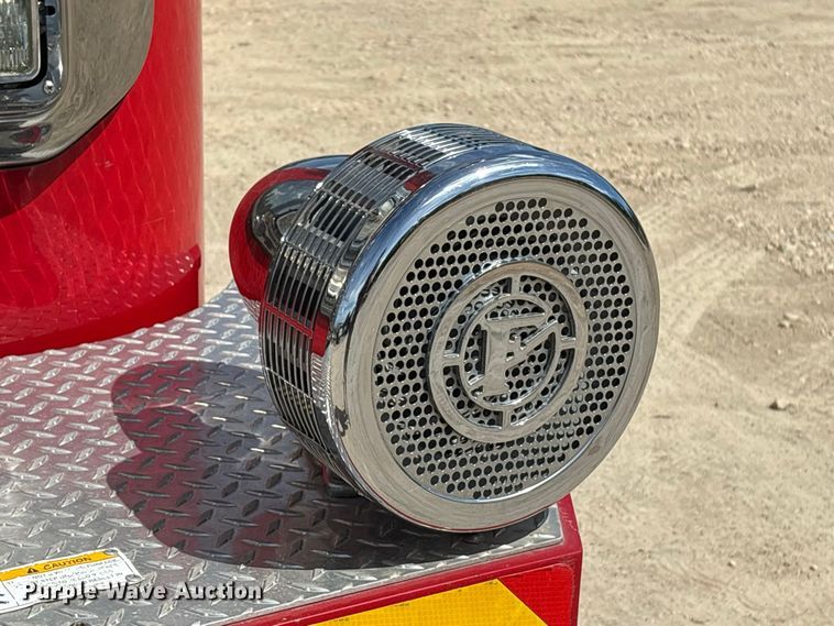 image for item EU0870 2008 Spartan Diamond Series pumper fire truck
