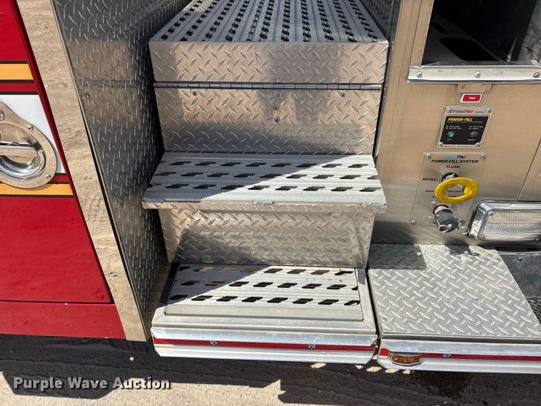image for item EU0870 2008 Spartan Diamond Series pumper fire truck