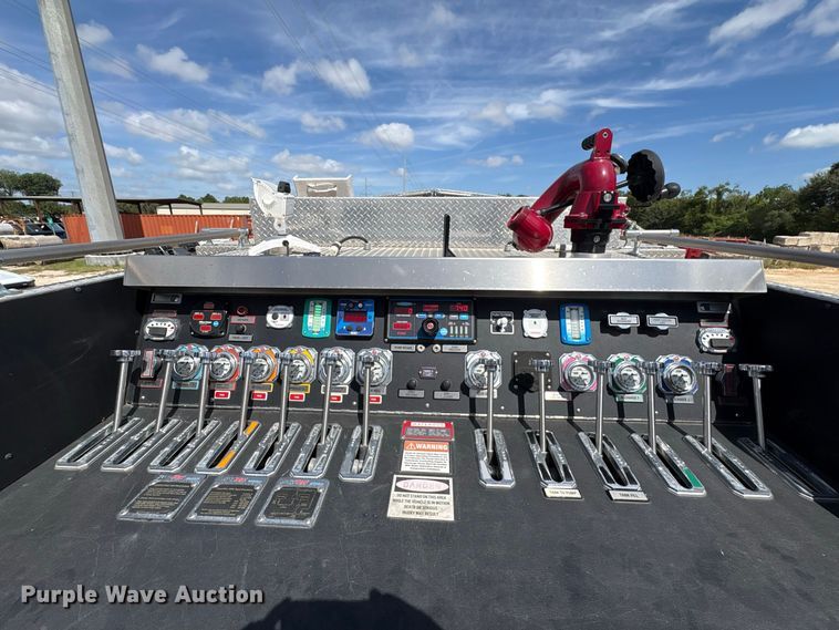 image for item EU0870 2008 Spartan Diamond Series pumper fire truck