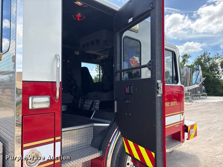 image for item EU0870 2008 Spartan Diamond Series pumper fire truck