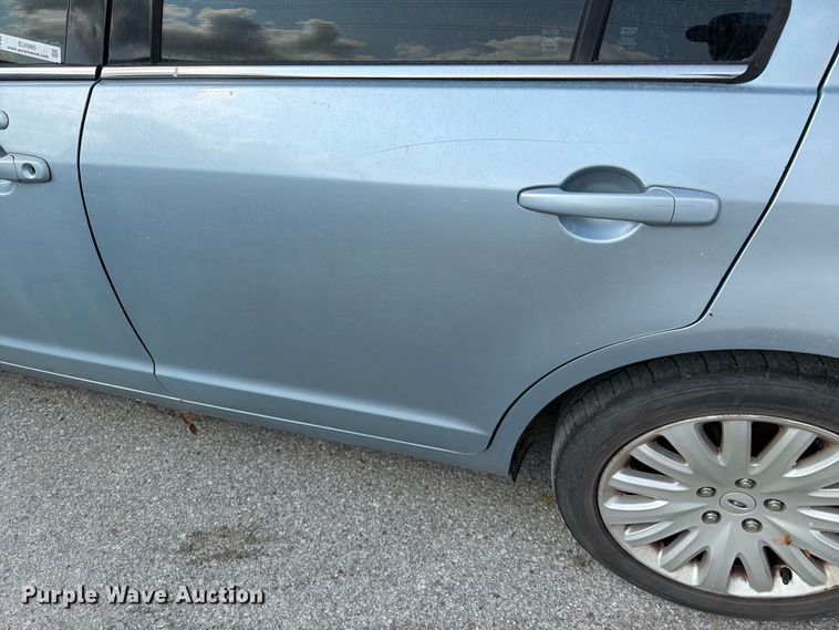 image for item EU0880 2010 Ford Fusion 