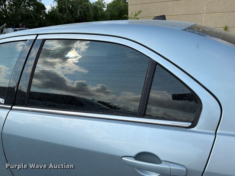 image for item EU0880 2010 Ford Fusion 