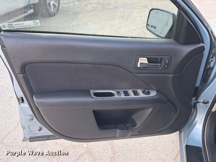 image for item EU0880 2010 Ford Fusion 