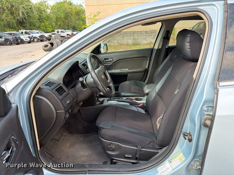 image for item EU0880 2010 Ford Fusion 