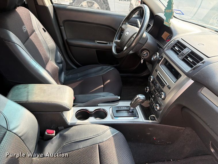 image for item EU0880 2010 Ford Fusion 