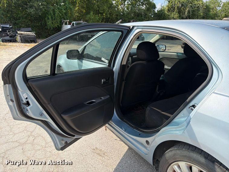 image for item EU0880 2010 Ford Fusion 