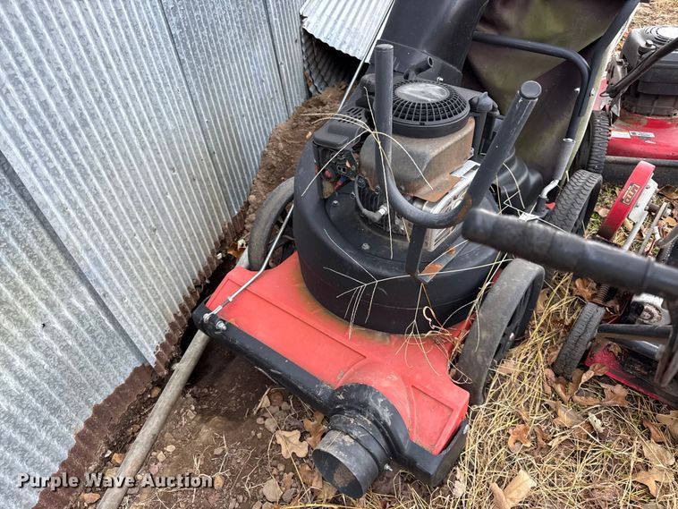 image for item EV6210 Lawn equipment