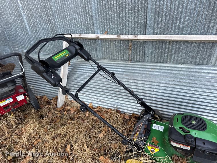 image for item EV6210 Lawn equipment