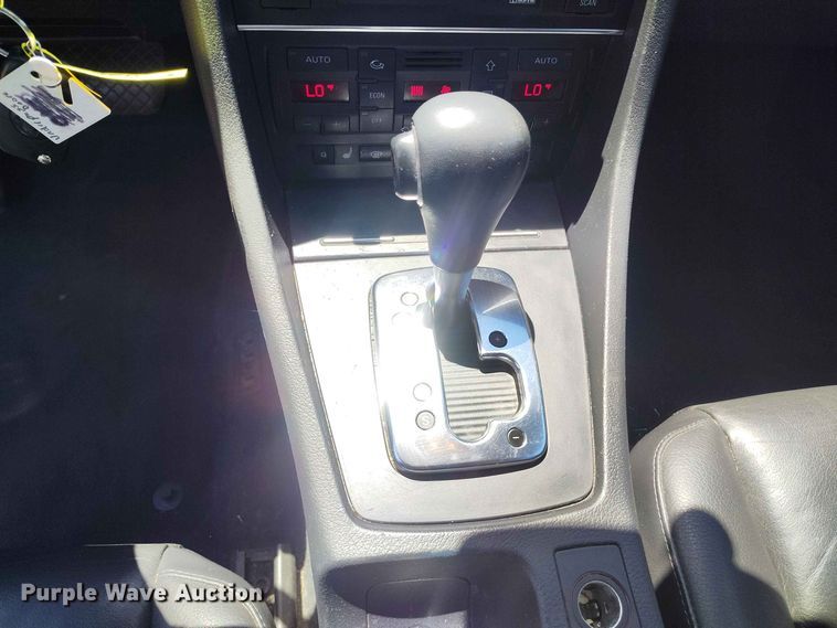 image for item EW1041 2005 Audi A4 