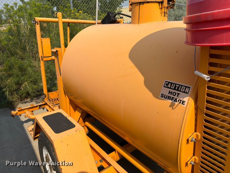 image for item EW2171 2015 Diamond Bilt crack sealer