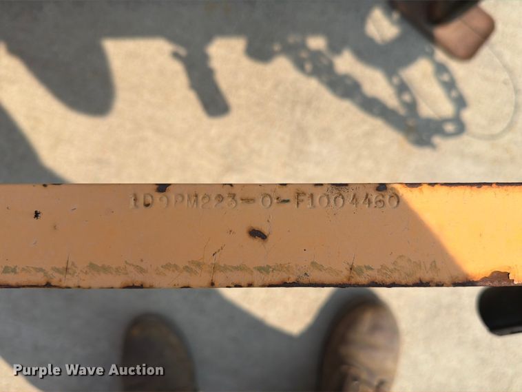 image for item EW2171 2015 Diamond Bilt crack sealer