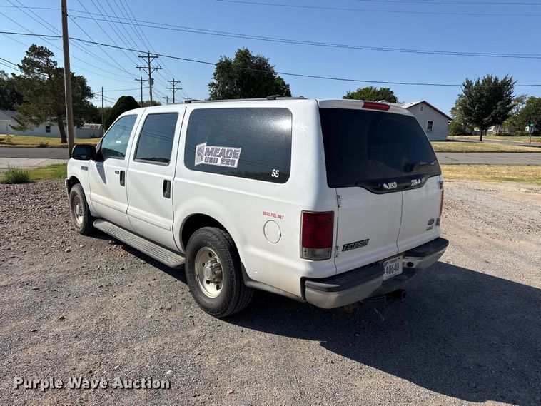 image for item EW4321 2005 Ford Excursion SUV
