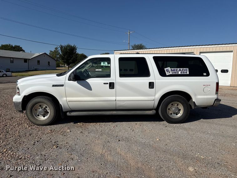 image for item EW4321 2005 Ford Excursion SUV