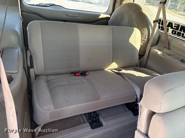 image for item EW4321 2005 Ford Excursion SUV