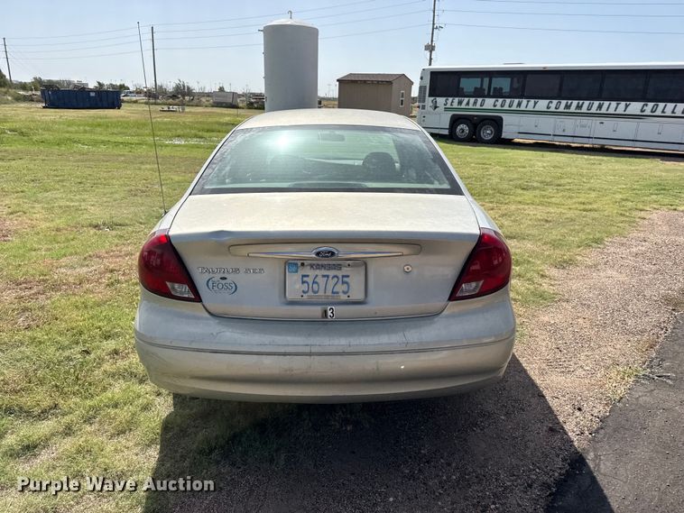 image for item EW4331 2003 Ford Taurus 