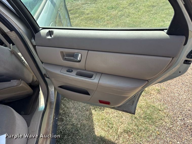 image for item EW4331 2003 Ford Taurus 