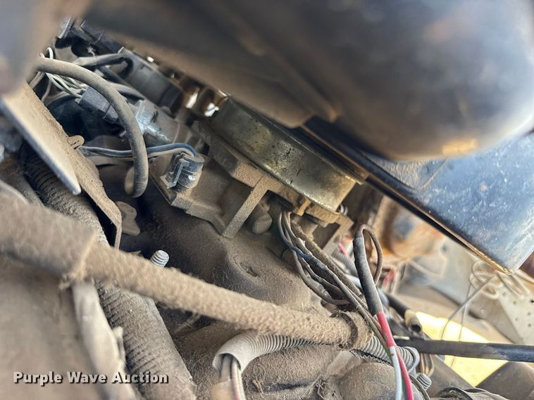 image for item EW4332 1991 Chevrolet Cheyenne 3500 Crew Cab pickup truck