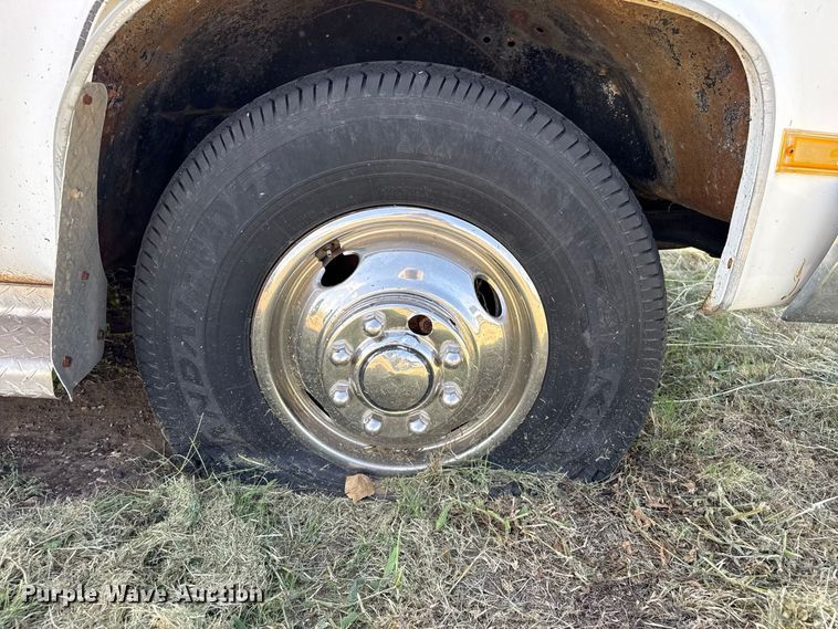 image for item EW4332 1991 Chevrolet Cheyenne 3500 Crew Cab pickup truck