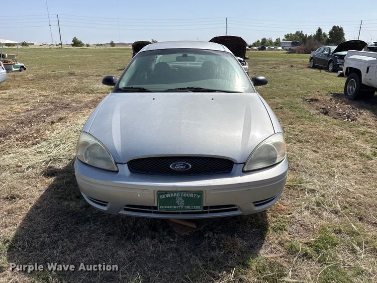image for item EW4333 2007 Ford Taurus 