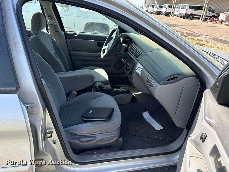 image for item EW4333 2007 Ford Taurus 