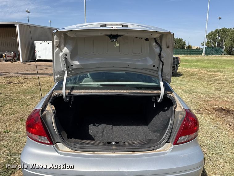 image for item EW4333 2007 Ford Taurus 