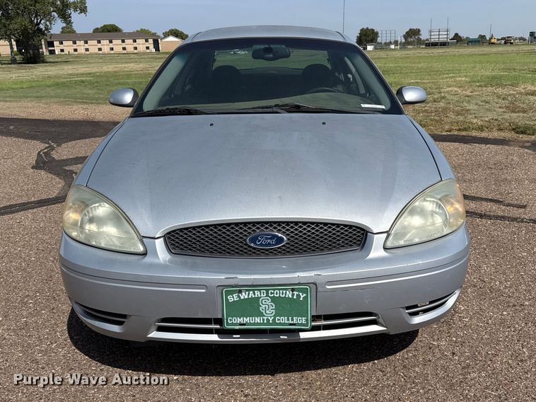image for item EW4334 2005 Ford Taurus 