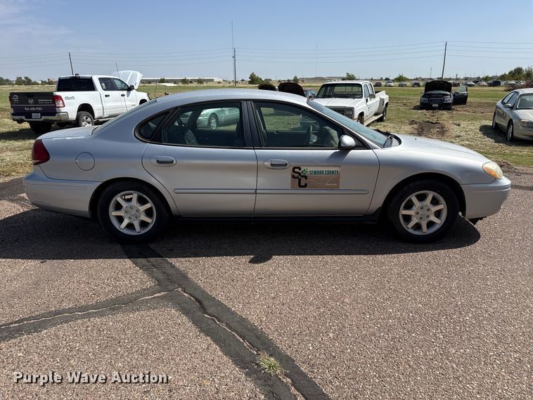 image for item EW4334 2005 Ford Taurus 