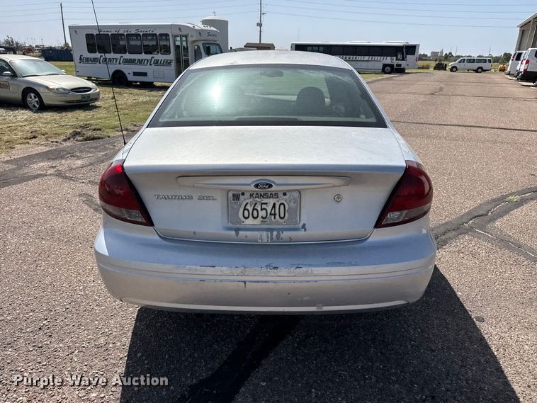 image for item EW4334 2005 Ford Taurus 