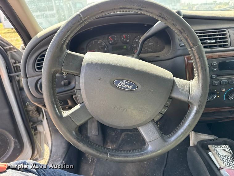 image for item EW4334 2005 Ford Taurus 