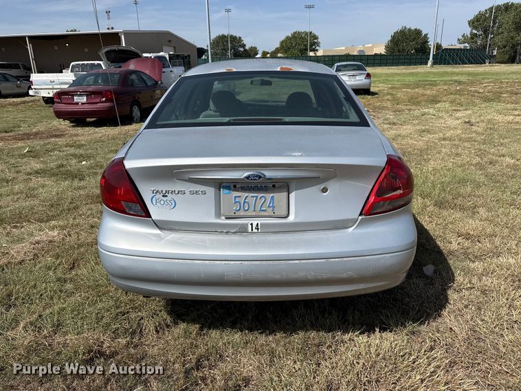 image for item EW4336 2003 Ford Taurus 