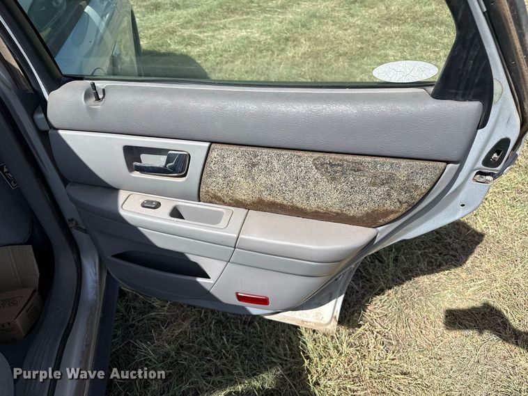 image for item EW4336 2003 Ford Taurus 