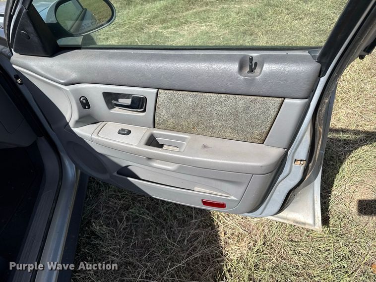 image for item EW4336 2003 Ford Taurus 