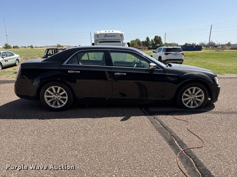 image for item EW4338 2012 Chrysler 300 