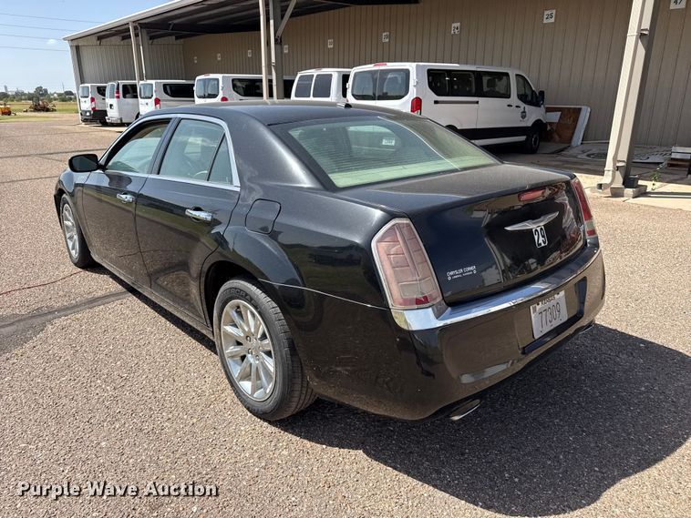 image for item EW4338 2012 Chrysler 300 