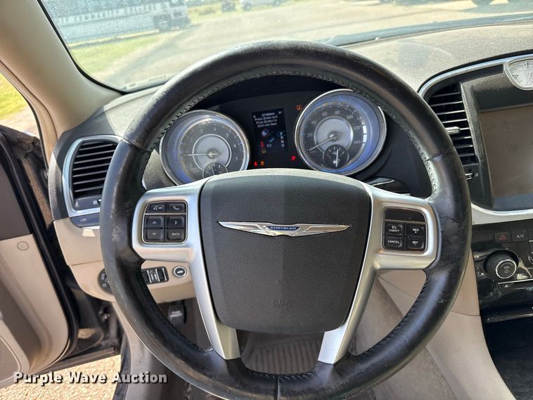 image for item EW4338 2012 Chrysler 300 